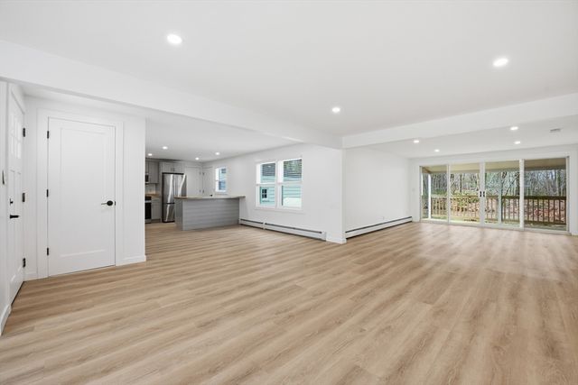 309 Pleasant St, Paxton, MA 01612