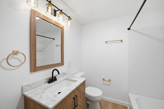 309 Pleasant St, Paxton, MA 01612