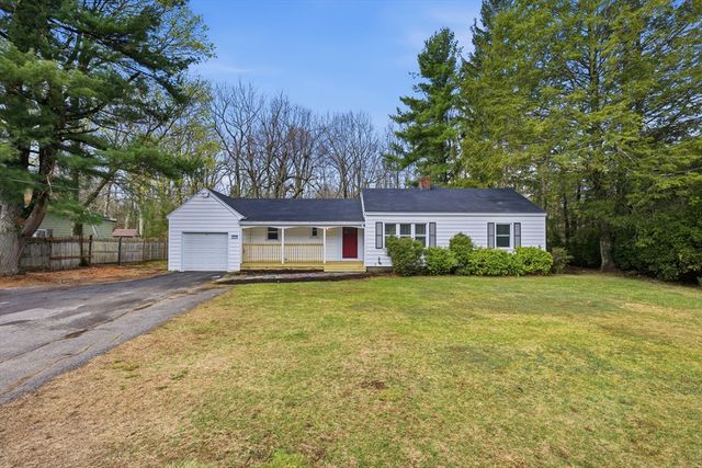 309 Pleasant St, Paxton, MA 01612