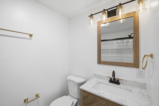 309 Pleasant St, Paxton, MA 01612