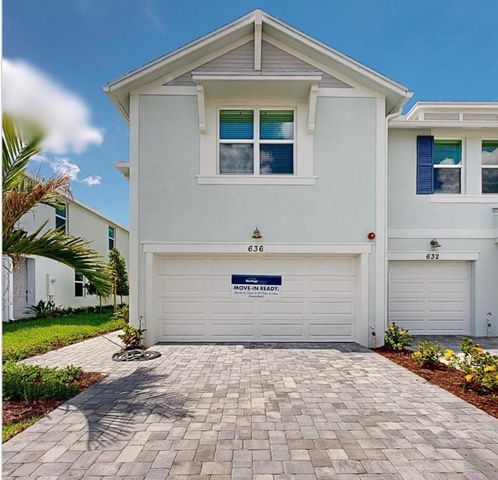 636 Salisbury Circle, Fort Pierce, FL 34982