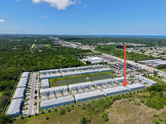 636 Salisbury Circle, Fort Pierce, FL 34982