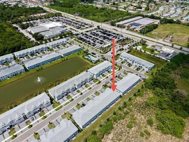 636 Salisbury Circle, Fort Pierce, FL 34982