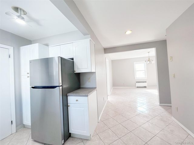 4 aka 16 Amackassin Terrace Unit 3, Yonkers, NY 10703