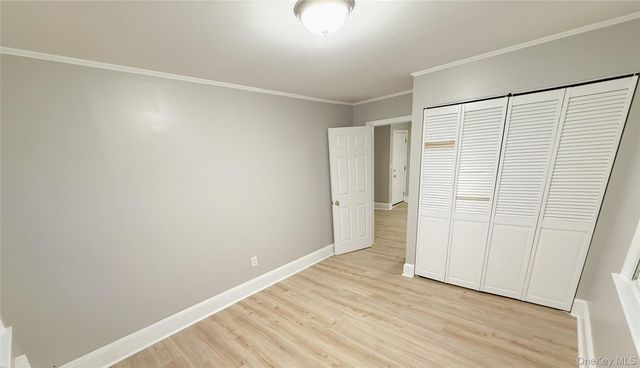 4 aka 16 Amackassin Terrace Unit 3, Yonkers, NY 10703