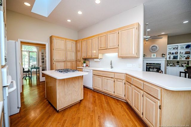 758 Turnbury Court, Sanford, NC 27332