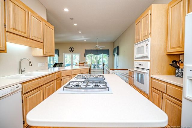 758 Turnbury Court, Sanford, NC 27332