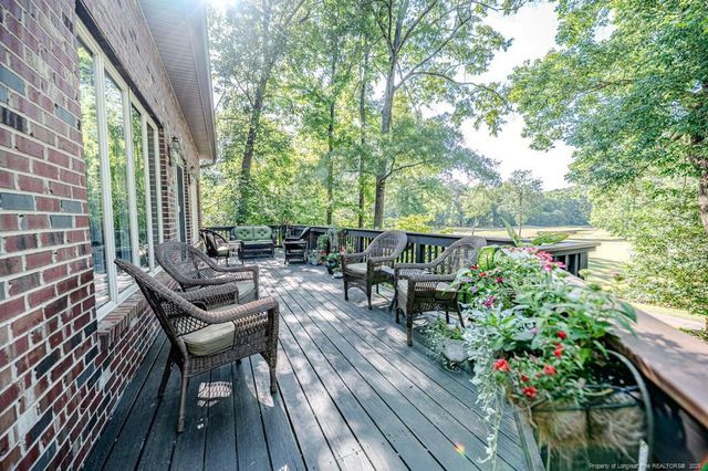 758 Turnbury Court, Sanford, NC 27332