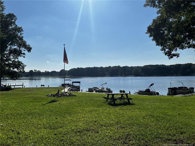 758 Turnbury Court, Sanford, NC 27332