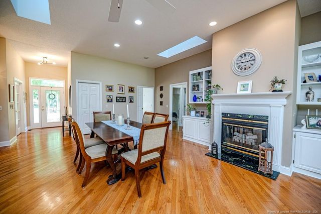 758 Turnbury Court, Sanford, NC 27332