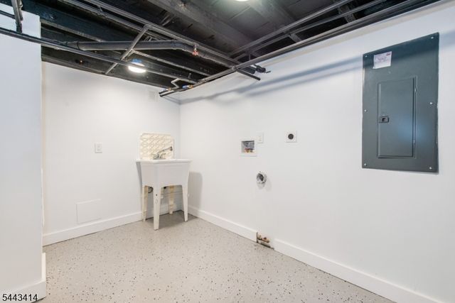 57 Goldsmith Ave, Newark City, NJ 07112