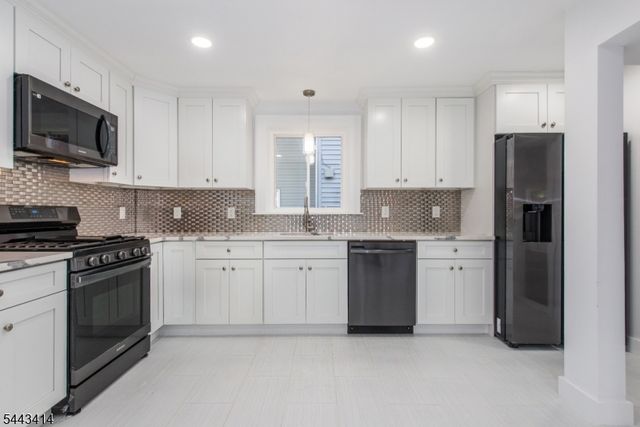 57 Goldsmith Ave, Newark City, NJ 07112