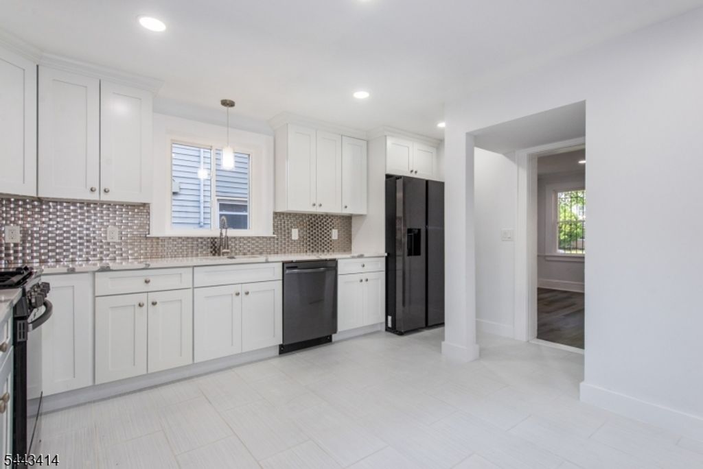 57 Goldsmith Ave, Newark City, NJ 07112 — photo 5