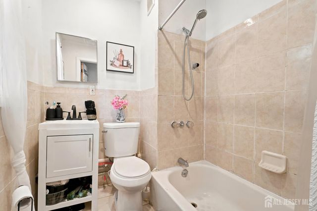 56 Grant Avenue, Carteret, NJ 07008