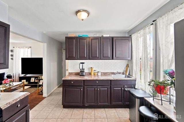 56 Grant Avenue, Carteret, NJ 07008