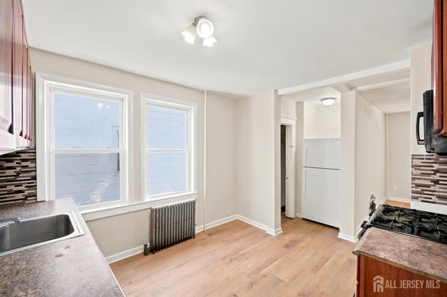 56 Grant Avenue, Carteret, NJ 07008