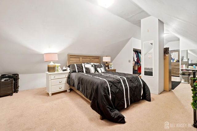 56 Grant Avenue, Carteret, NJ 07008