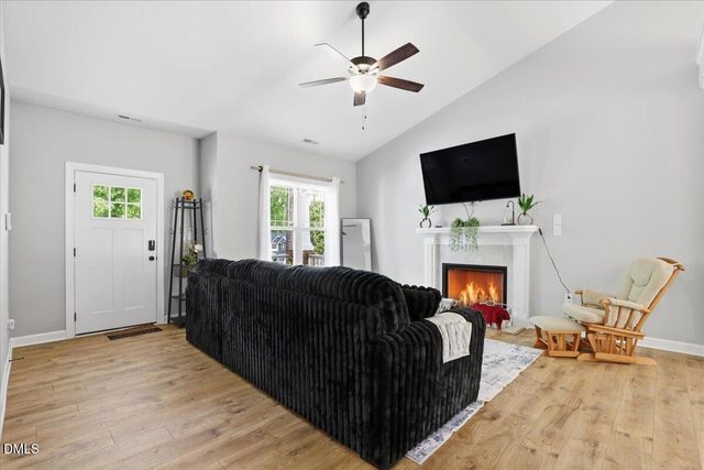 78 Pedestal Court, Zebulon, NC 27597