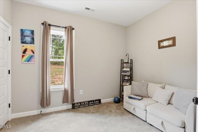 78 Pedestal Court, Zebulon, NC 27597