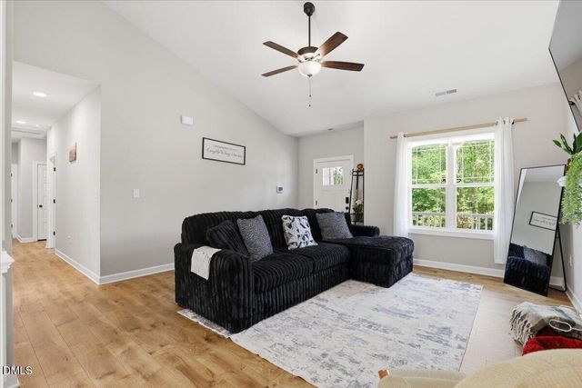 78 Pedestal Court, Zebulon, NC 27597