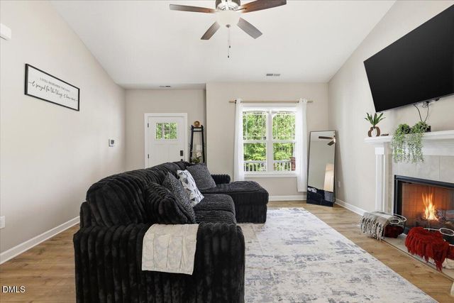 78 Pedestal Court, Zebulon, NC 27597