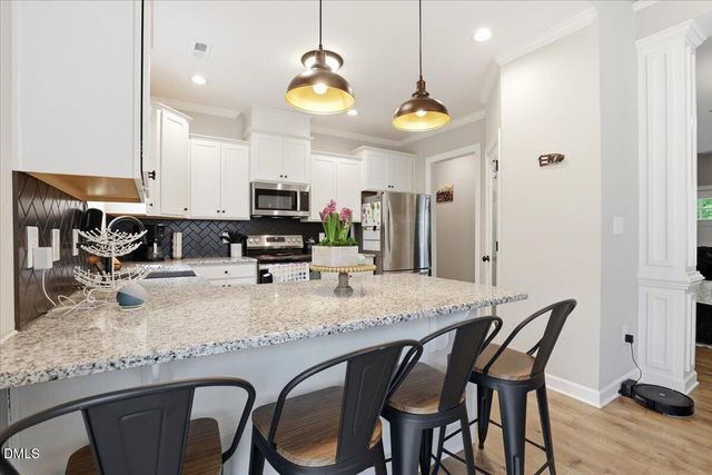 78 Pedestal Court, Zebulon, NC 27597