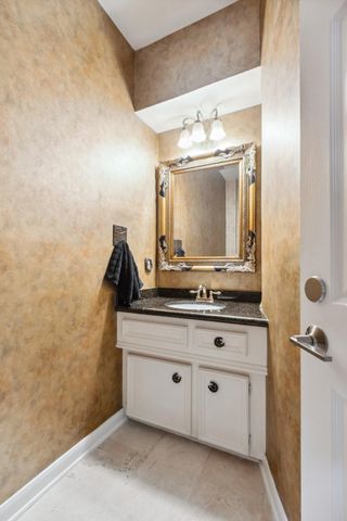 7711 Oxfordshire Drive, Spring, TX 77379