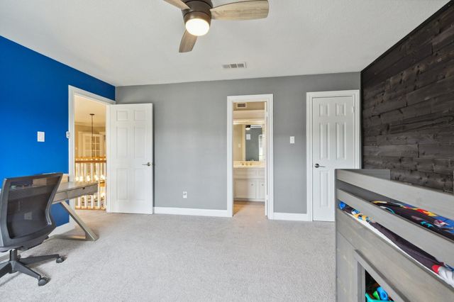 7711 Oxfordshire Drive, Spring, TX 77379