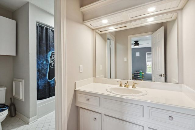 7711 Oxfordshire Drive, Spring, TX 77379
