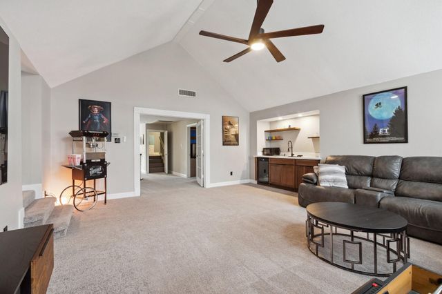 7711 Oxfordshire Drive, Spring, TX 77379