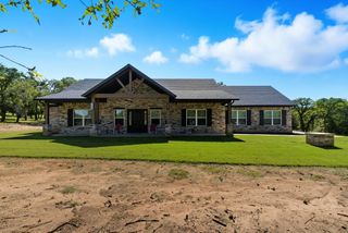 245 Creek Crossing Street, Alvord, TX 76225