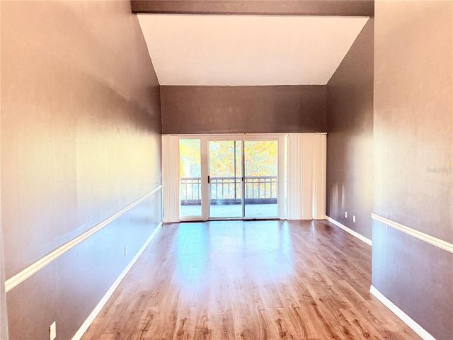 6519 W NEWBERRY ROAD 211, Gainesville, FL 32605