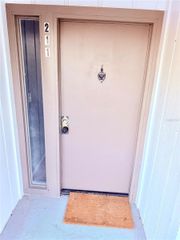 6519 W NEWBERRY ROAD 211, Gainesville, FL 32605