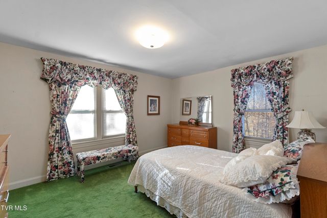 285 Greystone Road, Greeneville, TN 37743