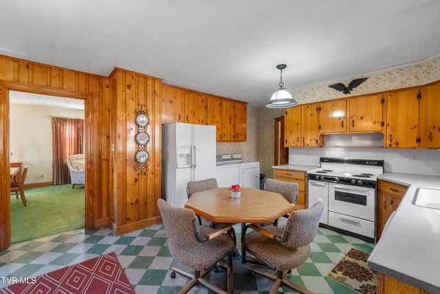 285 Greystone Road, Greeneville, TN 37743