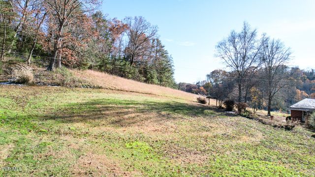 285 Greystone Road, Greeneville, TN 37743