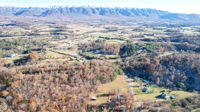 285 Greystone Road, Greeneville, TN 37743