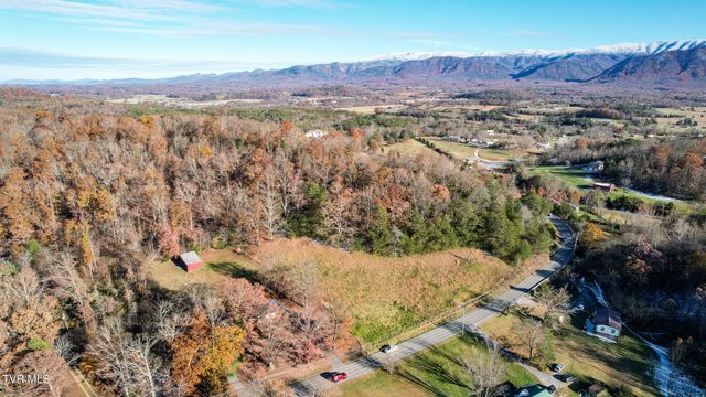 285 Greystone Road, Greeneville, TN 37743