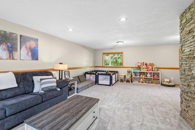26232 24th Street W, Zimmerman, MN 55398