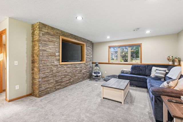 26232 24th Street W, Zimmerman, MN 55398
