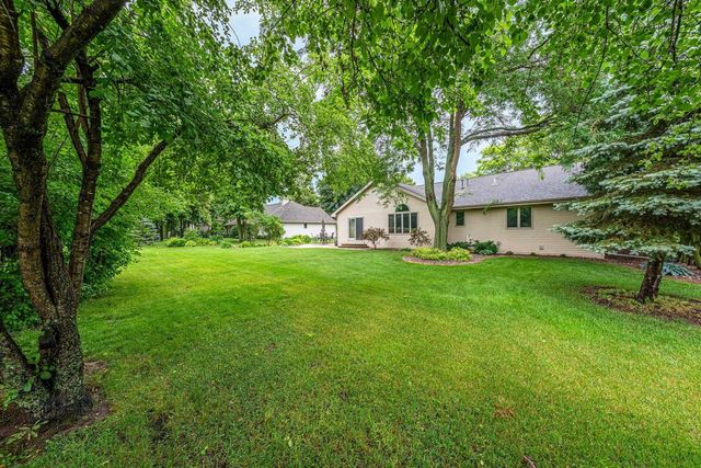 W6674 CEDAR RIDGE DRIVE, Appleton, WI 54915