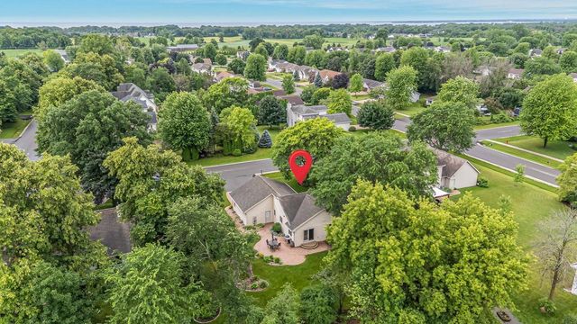 W6674 CEDAR RIDGE DRIVE, Appleton, WI 54915