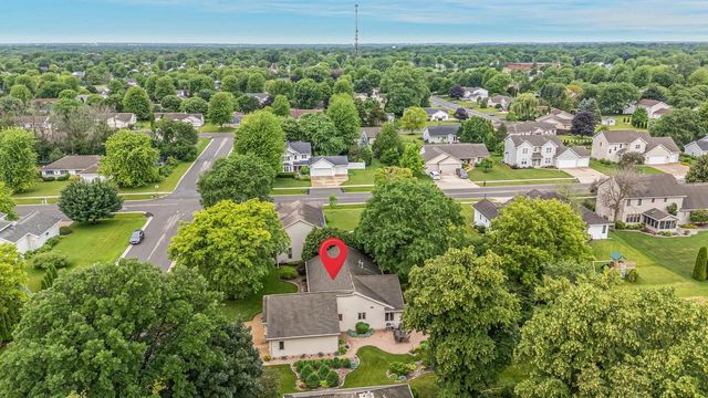 W6674 CEDAR RIDGE DRIVE, Appleton, WI 54915