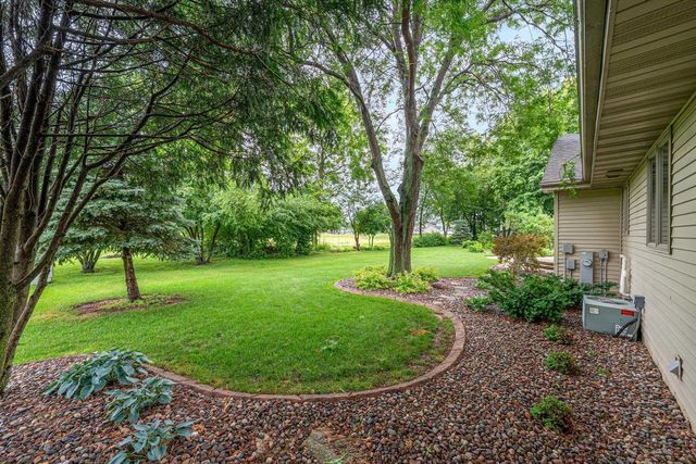 W6674 CEDAR RIDGE DRIVE, Appleton, WI 54915