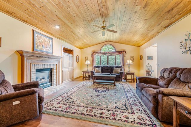 W6674 CEDAR RIDGE DRIVE, Appleton, WI 54915