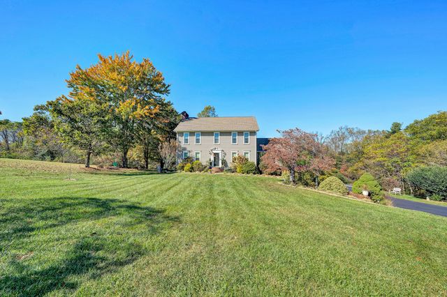 277 Teel CT, Rocky Mount, VA 24151