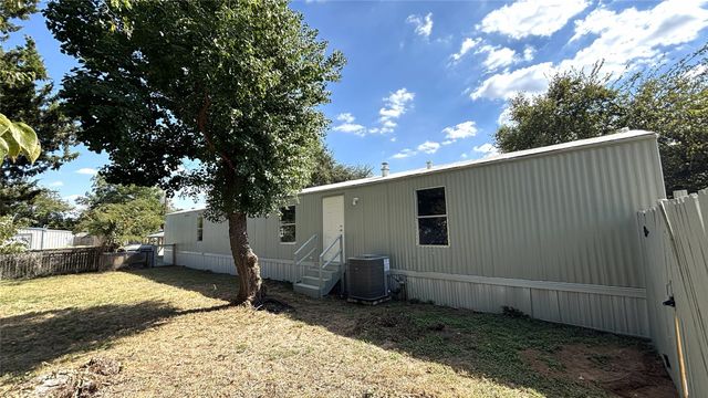 1821 Gale Drive, Pelican Bay, TX 76020