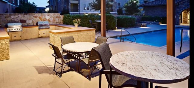 545 Via Amalfi 307, Irving, TX 75039