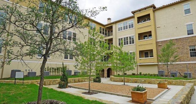 545 Via Amalfi 307, Irving, TX 75039