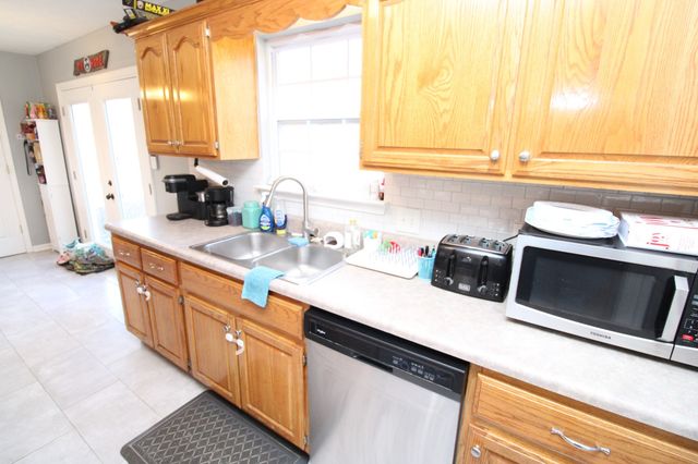 142 Keytown Rd, Portland, TN 37148